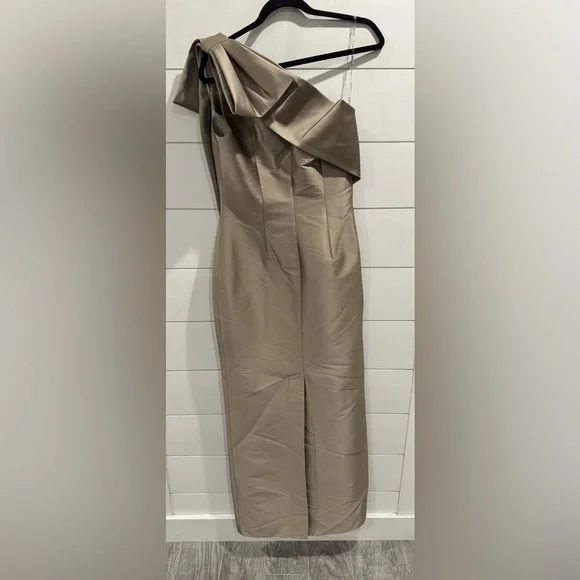 NWT Sachin + Babi Bonnie gown in pewter